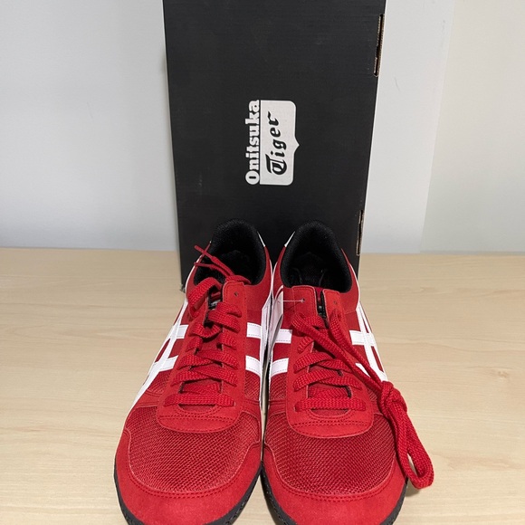 Onitsuka Tiger Black Shoe Box - Picture 3 of 12